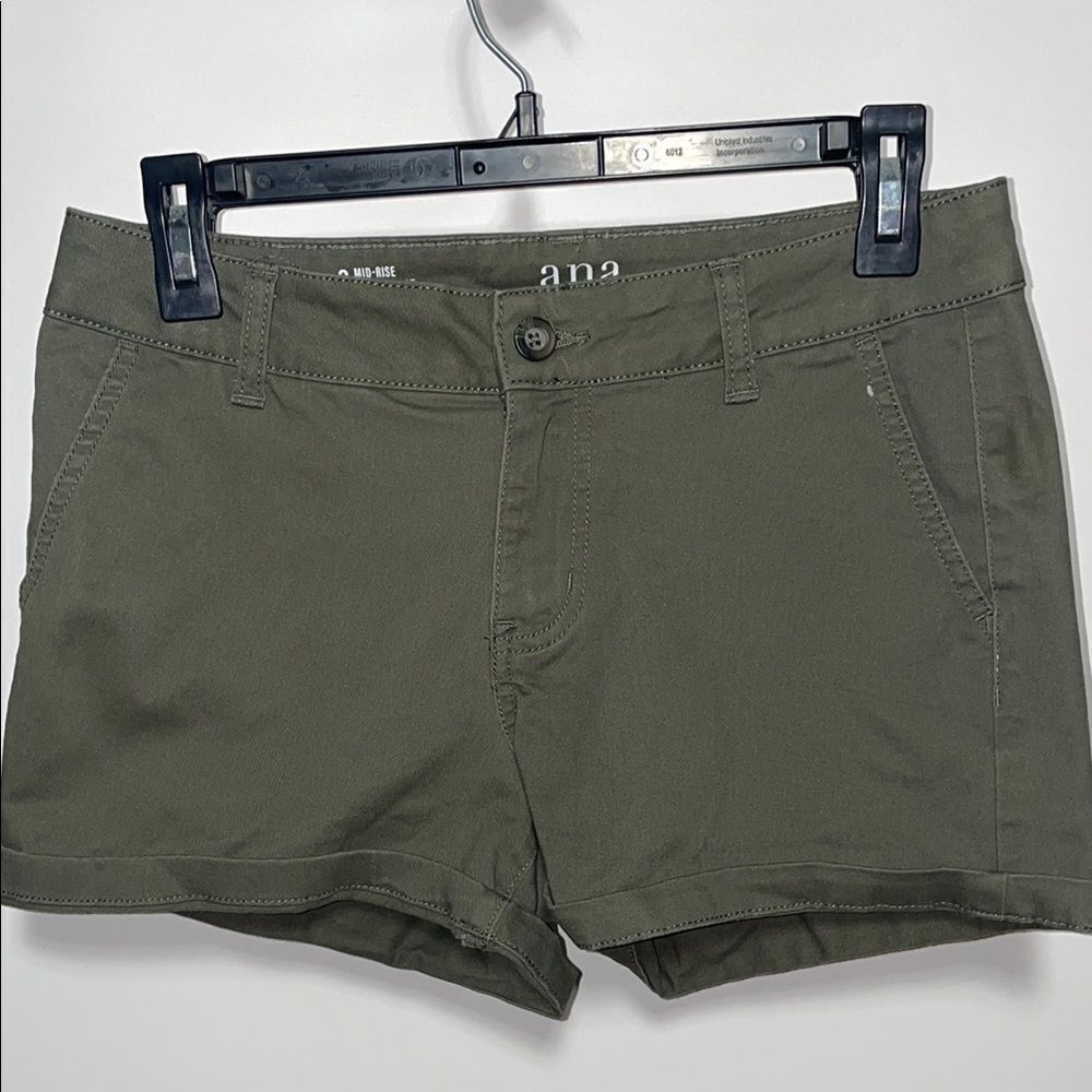 a.n.a Green Cargo Shorts Casual Style